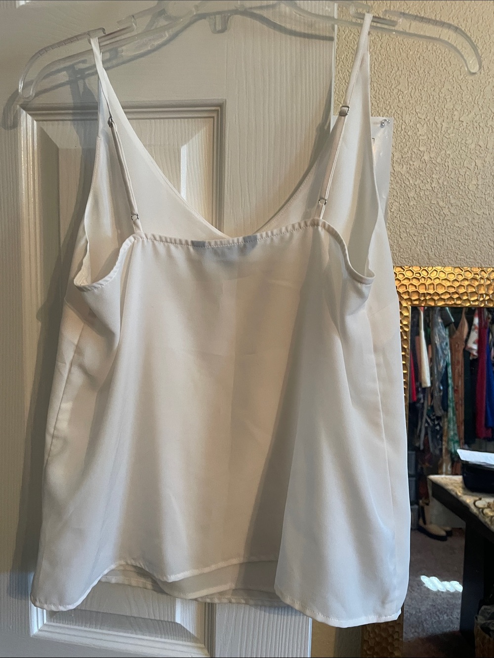 Banana Republic White V-Neck Satin Cami Tank - Picture 3 of 3